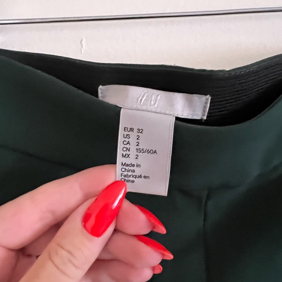 Hm shorts / classy shorts/ high waist shorts - Picture 7 of 7